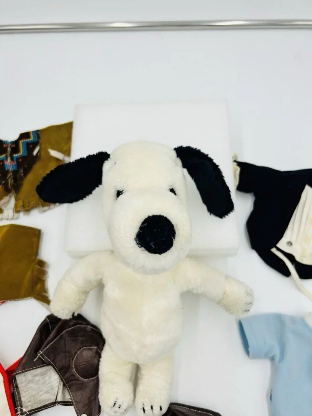 United Feature Syndicate snoopy plush